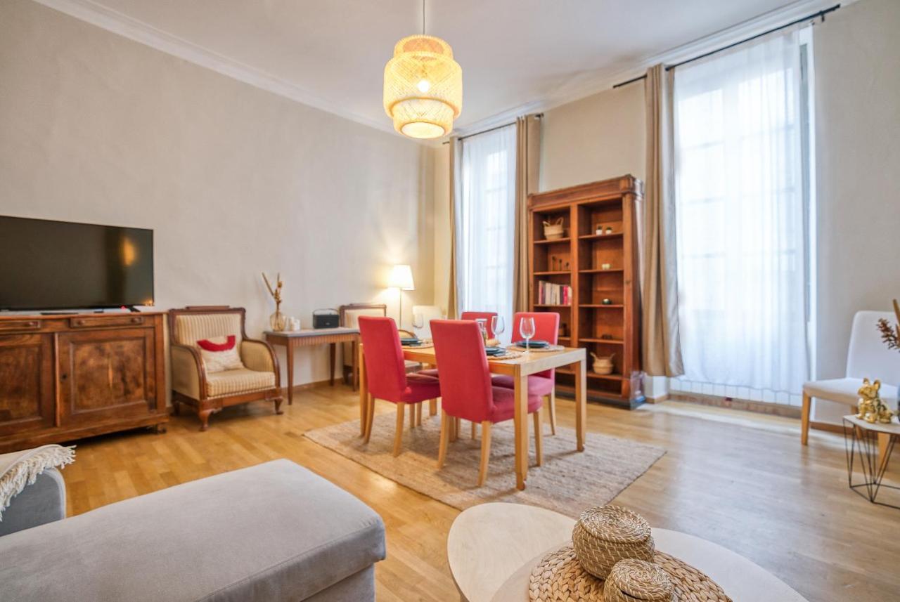 Superbe Appartement 95M2 Proche Arenes- Parking Offert Nimes Ngoại thất bức ảnh