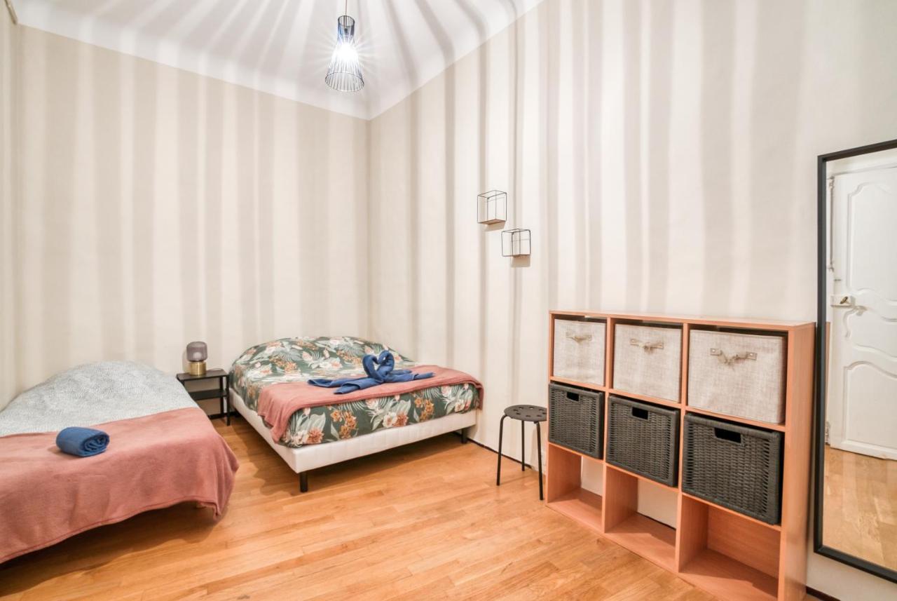 Superbe Appartement 95M2 Proche Arenes- Parking Offert Nimes Ngoại thất bức ảnh